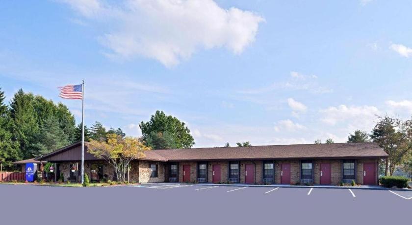 Americas Best Value Inn Alliance Bagian luar foto