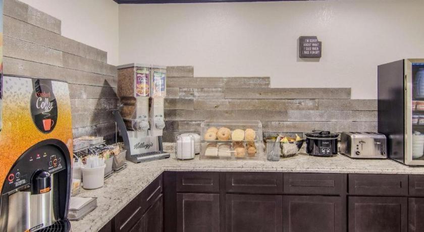 Americas Best Value Inn Alliance Bagian luar foto