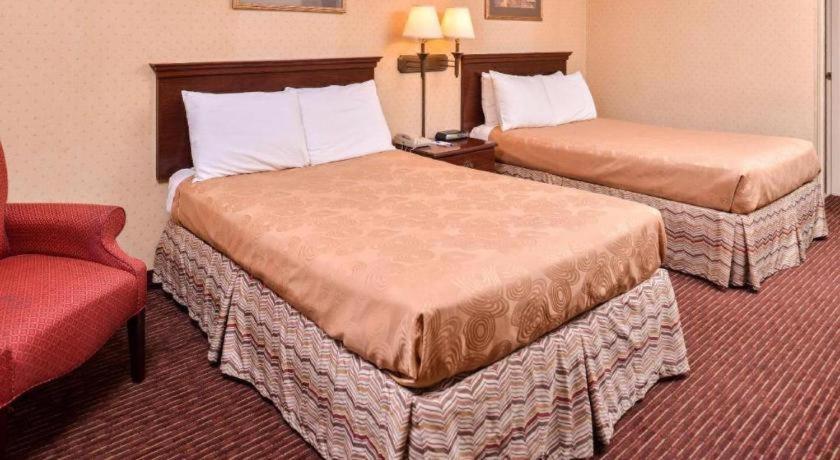 Americas Best Value Inn Alliance Bagian luar foto